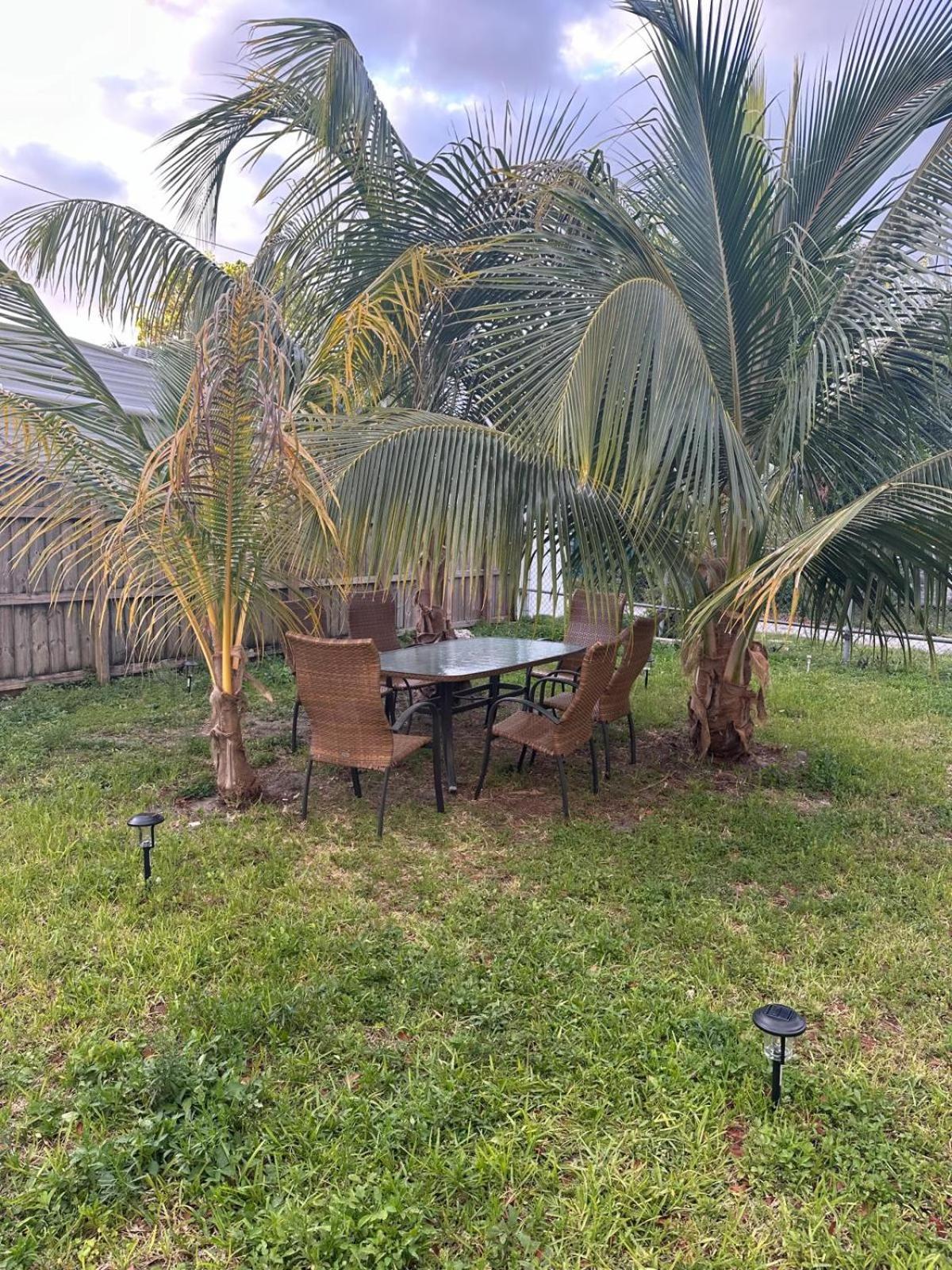 103 Miami Shared Rooms For Men Central Comfortable, Affordable Екстер'єр фото